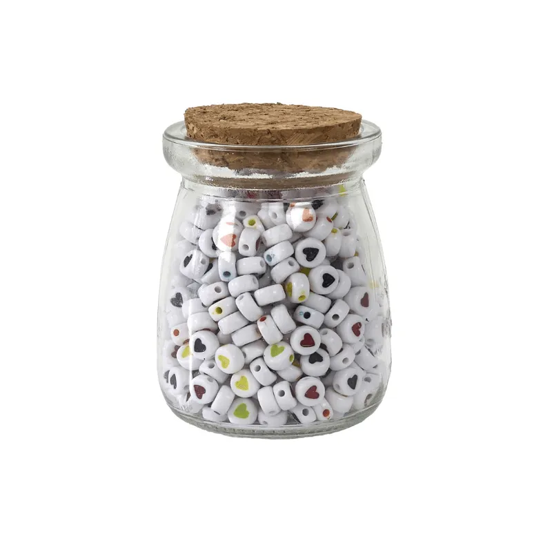 EA0064-bocal-de-300-perles-blanches-coeur-colore-1.webp