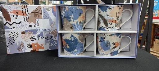 [SAF231180] LOT 4 TASSES 231180